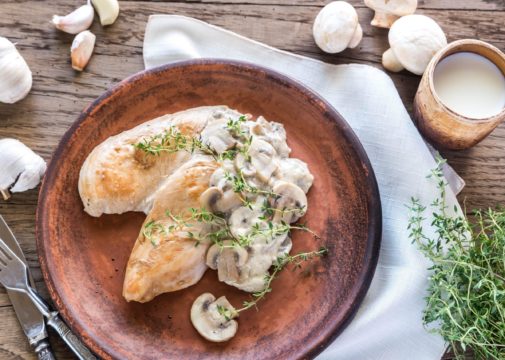 recette-escalope-aux-champignons-agrilait