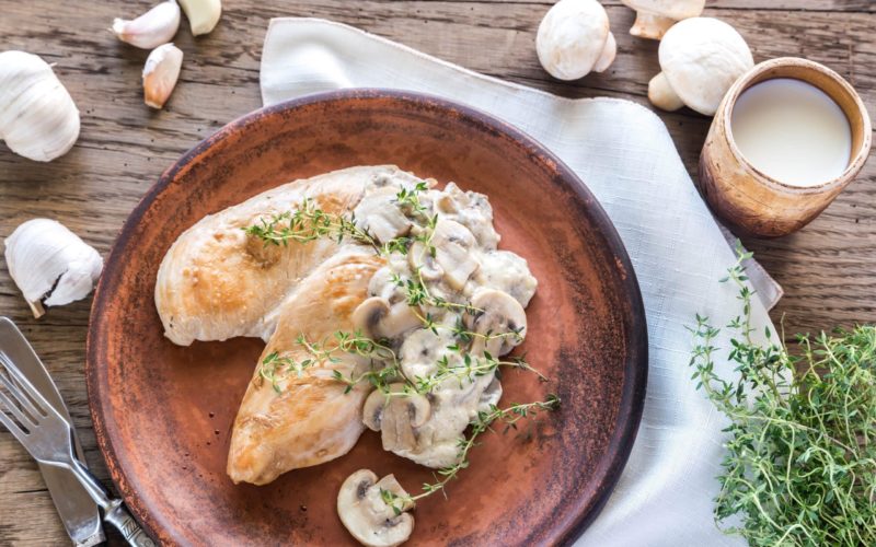 recette-escalope-aux-champignons-agrilait