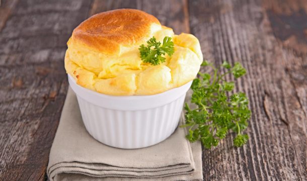 recette-souffle-au-fromage-agrilait